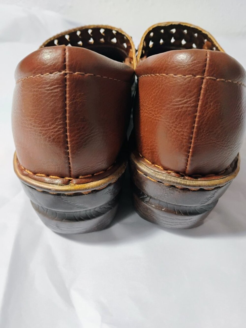 Boc Clogs - Picture 3 of 4